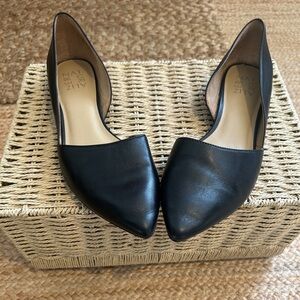 Naturalizer Pointed-Toe Flats
